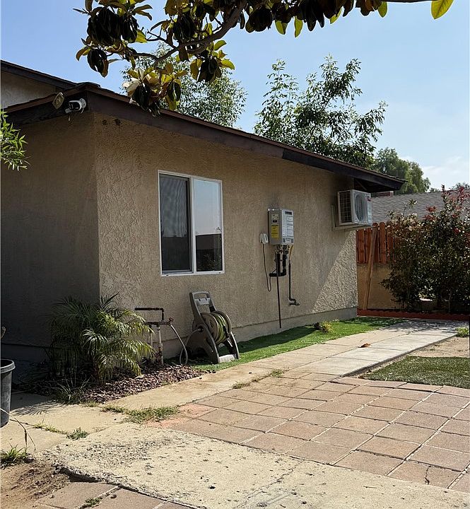 1st image of 2445 E Phyllis St
