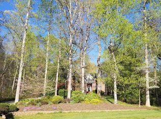 3805 Summit Lakes Dr, Browns Summit, NC 27214