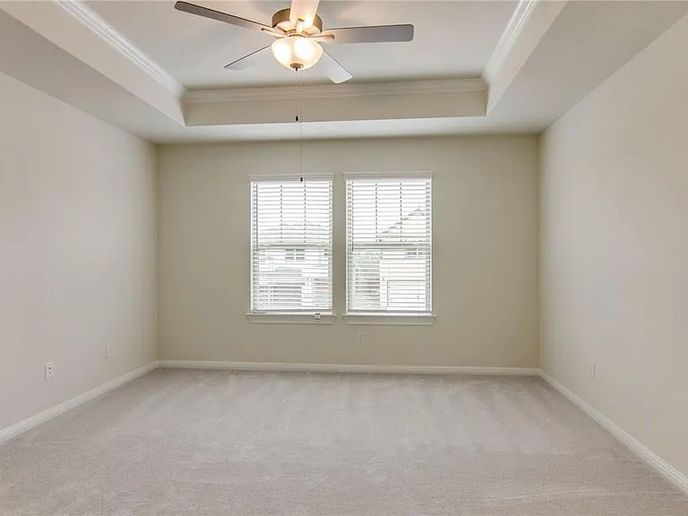 15912 Windroot St — Photo 21