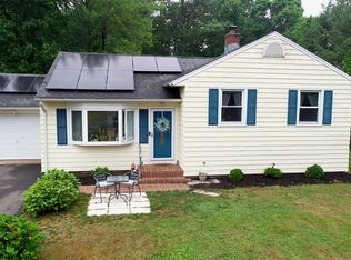 53 Tennyson Ave, North Haven, CT 06473