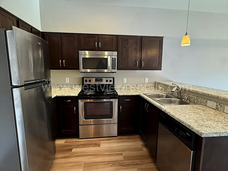 1010 Railroad Ave — Photo 39