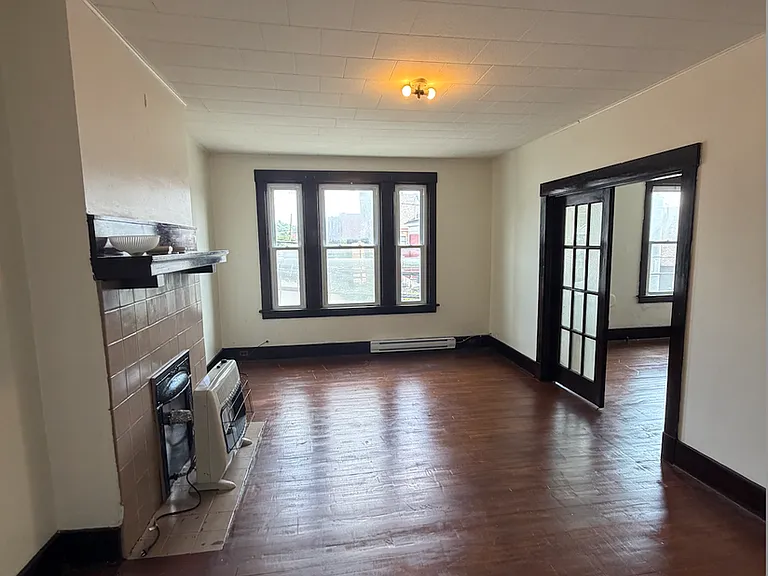 6 S Fremont Ave — Photo 14