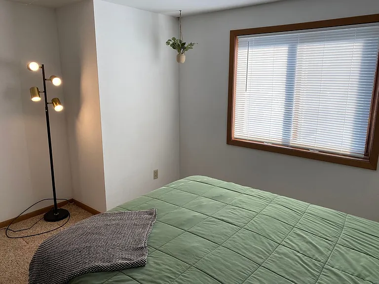 307 S Vine Ave — Photo 25