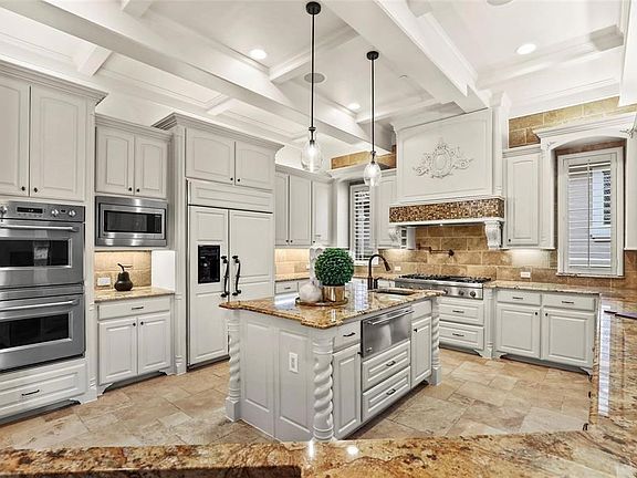 4th image of 4624 Pine Valley Dr
