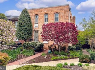 3117 14th St S, Arlington, VA 22204