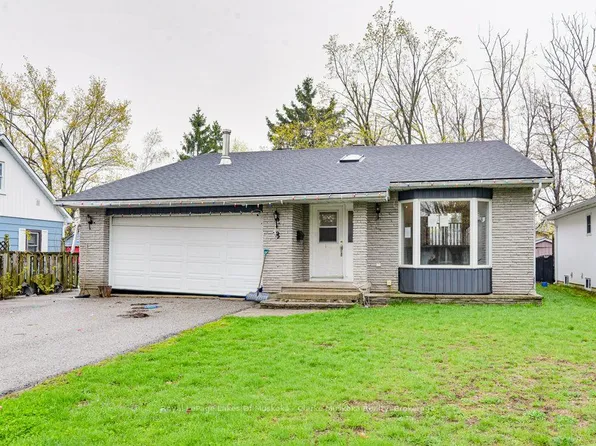 8 Edna St, Orillia, ON L3V 6G4