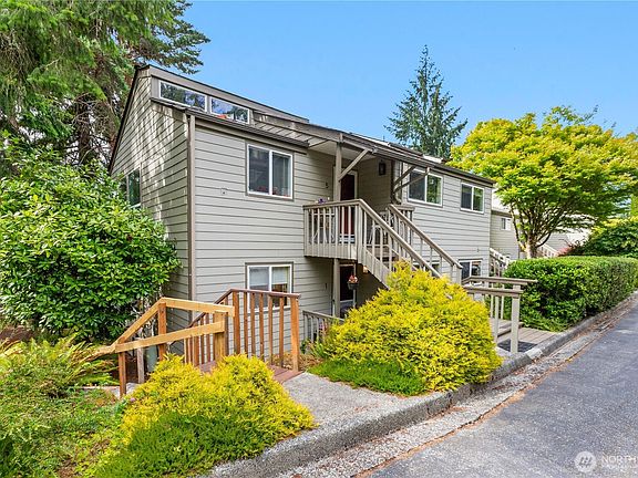 3rd image of 3 Barnview Court #1