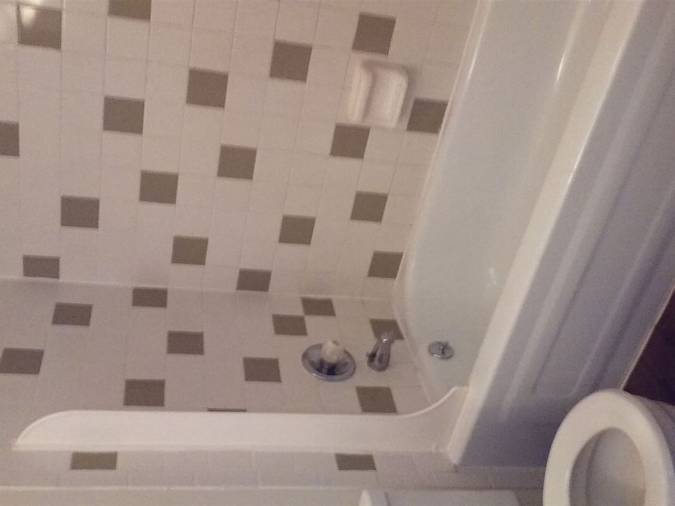 2nd image of 1214 Drexel Ave APT D