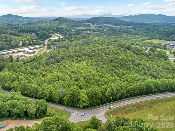 2730 State Highway 226 S, Marion, NC 28752