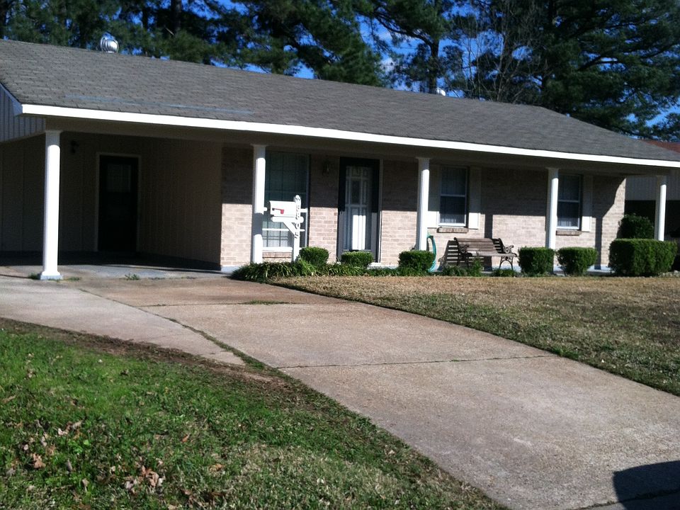 1st image of 8805 Westbrook Pl