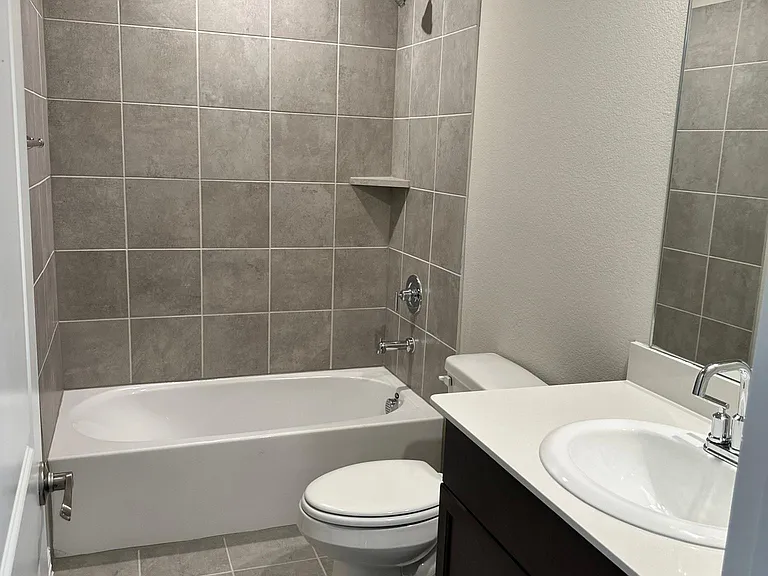 1606 Crystal Valley Way — Photo 16