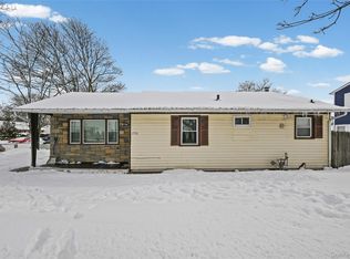 1733 5th Avenue, Bay Shore, NY 11706