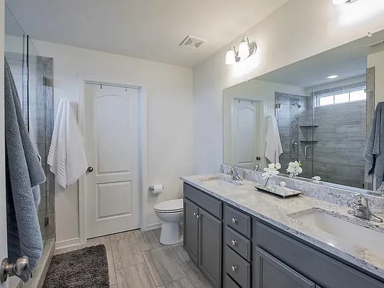 18400 Twin Falls Ln — Photo 4