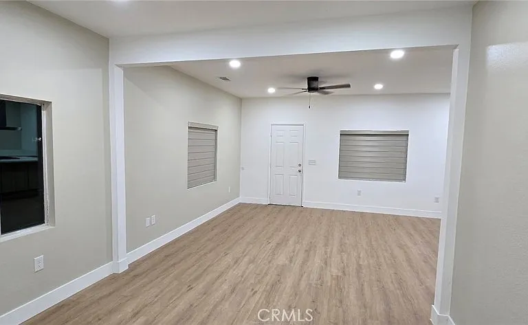 289 Brown St — Photo 5