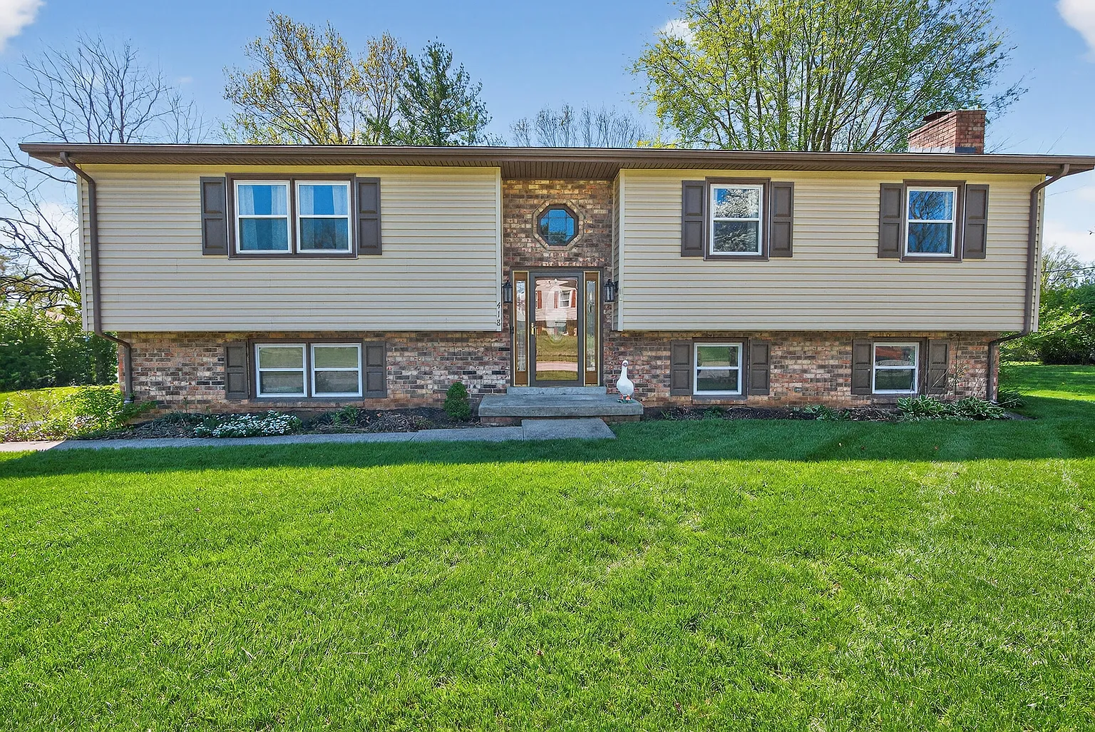418 Westerfield Way photo 1