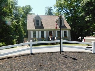 22 Starrett Ave, Middleboro, MA 02346