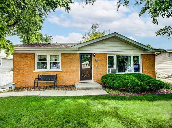 15742 Leclaire Ave, Oak Forest, IL 60452