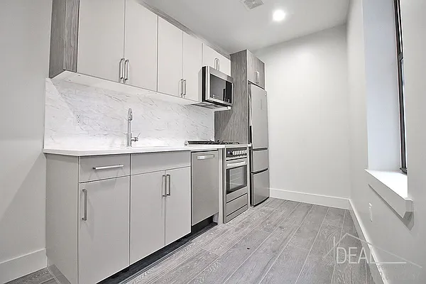 Rented by Ideal Properties Group | media 2