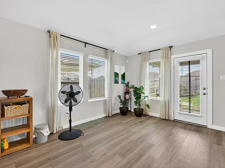 6342 Buffalo Bend Ln — Photo 26