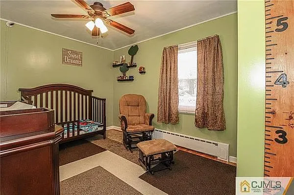 Cedarwood Dr — Photo 4
