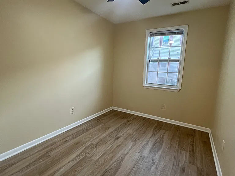 11413 Appledowre Way #295 — Photo 10