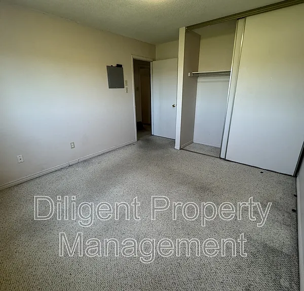 1241 Huntington Cir #PROPERTY — Photo 15