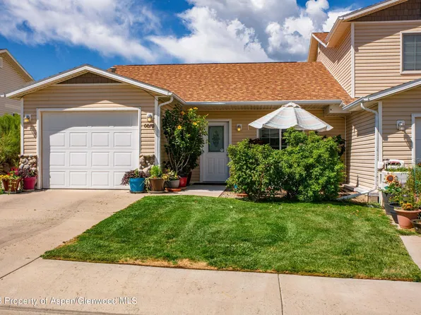 70 Cliff View Ct, Parachute, CO 81635