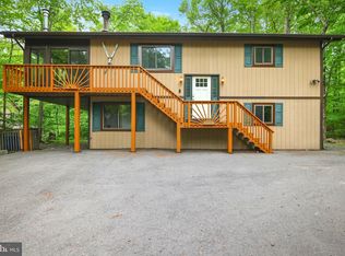 1868 Stag Run, Pocono Lake, PA 18347
