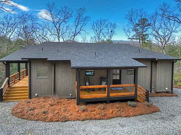 3rd image of 238 Hooch Holler Ln