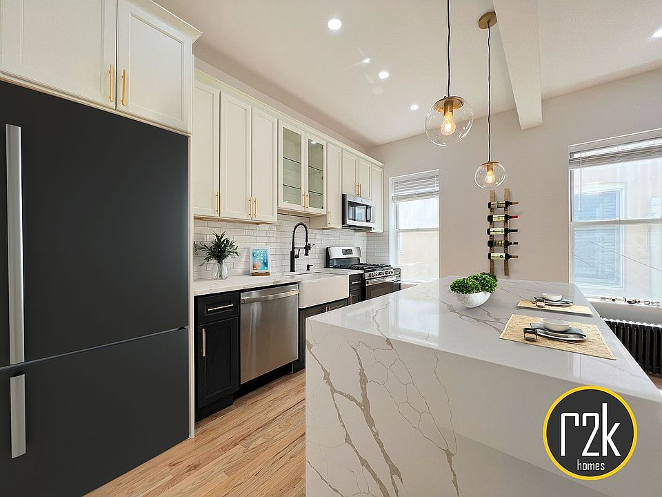 1st image of 2323 26th St #2