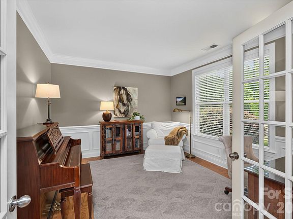 5th image of 5033 Dockside Ct