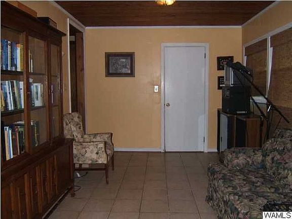3rd image of 125 Pickens St