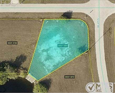 Oversized lot with fill dirt