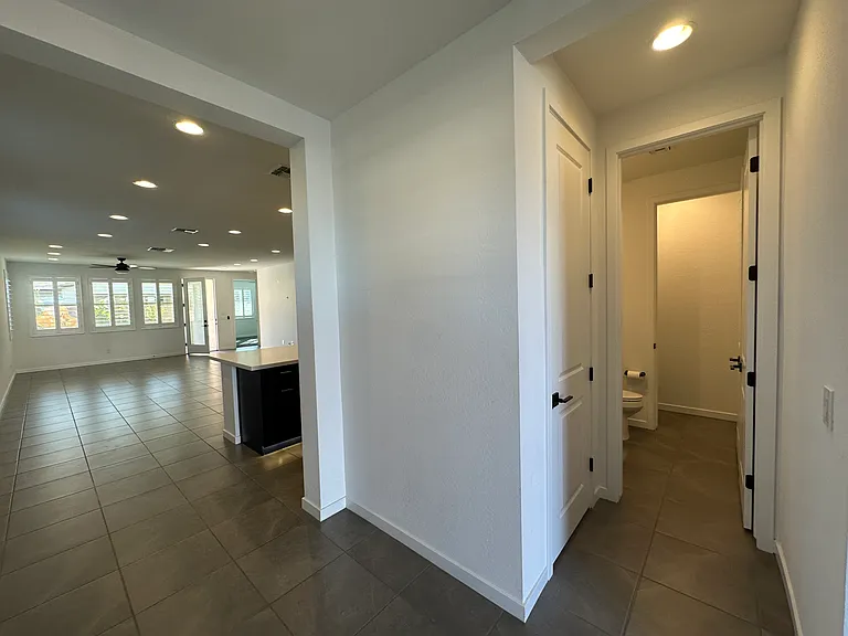 21357 E Macaw Dr — Photo 7