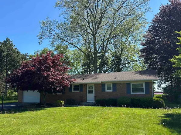 2230 N Kearney Dr, Saginaw, MI 48603