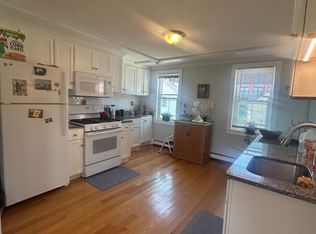 22 Davis St #2, Warren, RI 02885