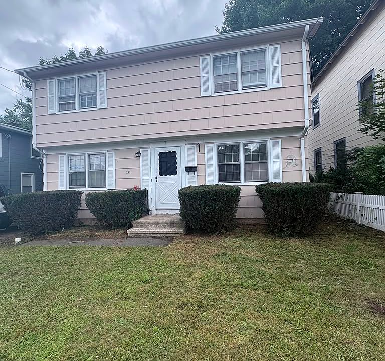1st image of 241 Circular Ave #241
