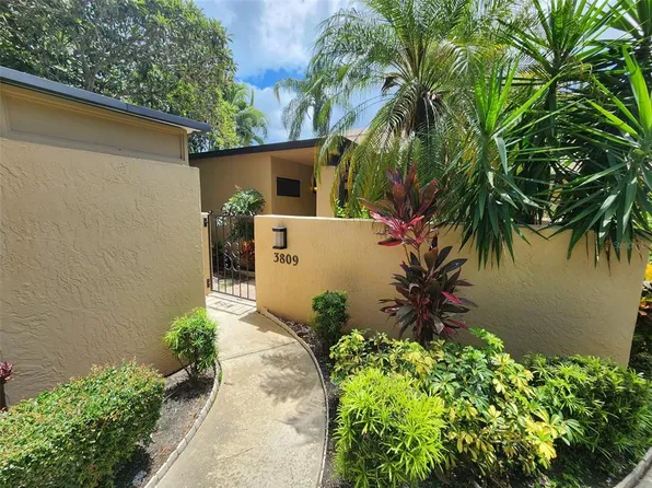 3809 Fishing Trl #60, Sarasota, FL 34235