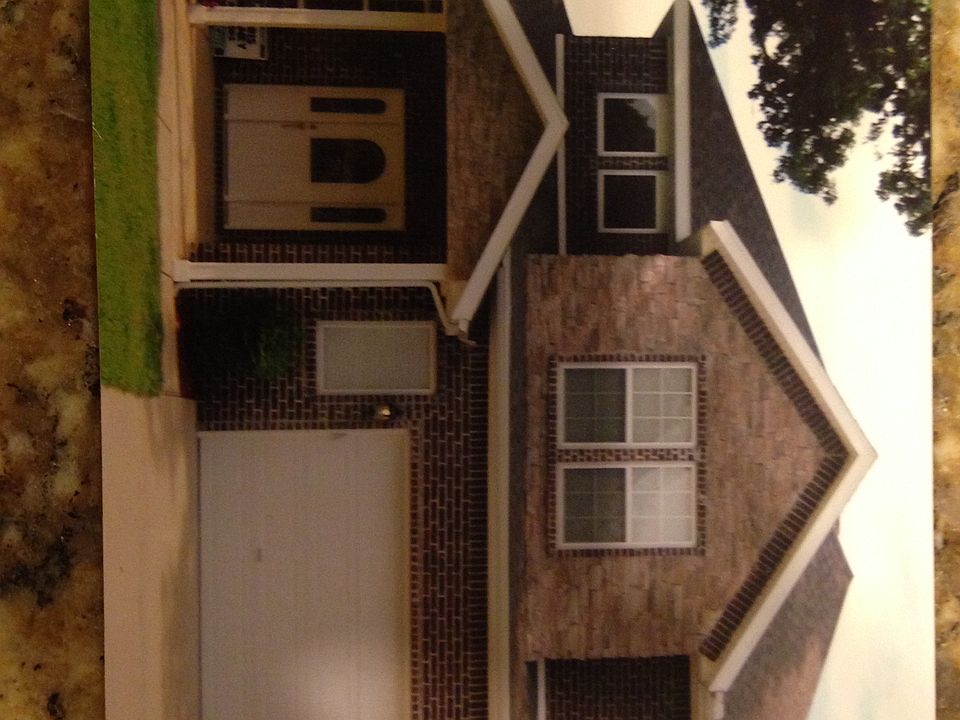 1st image of 10 Dillow Pl