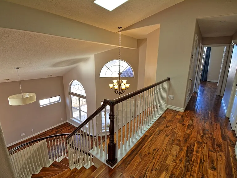 9204 Calistoga Ave NE — Photo 12