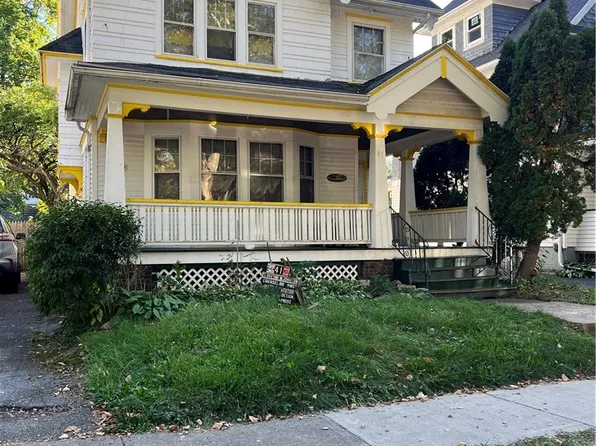 41 Earl St, Rochester, NY 14611