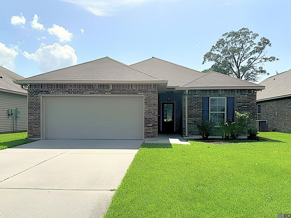 1st image of 15359 Mossystone Dr