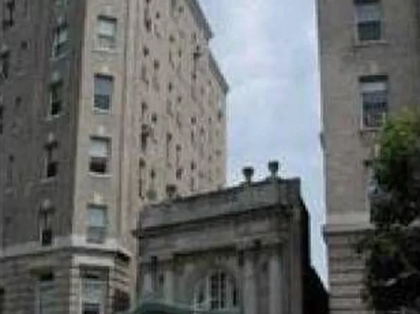 2022 Columbia Rd NW APT 202, Washington, DC 20009