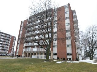 8 Woodman Dr S #708, Hamilton, ON L8K4C9