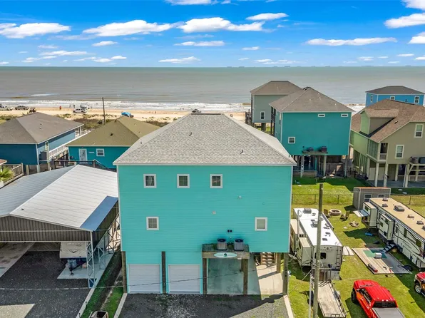 1978 Avenue I, Crystal Beach, TX 77650
