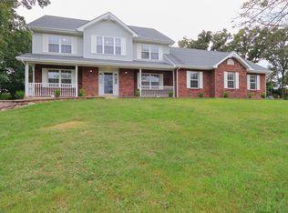 1954 Woodland Ct, Wentzville, MO 63385