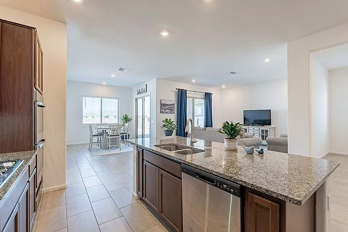 12442 N Appling Ave — Photo 17
