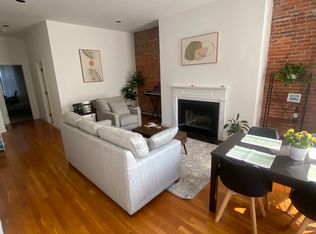 1742 Washington St APT 2, Boston, MA 02118