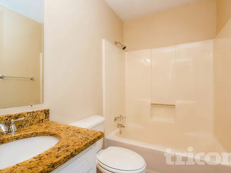 4251 Cary Dr — Photo 11