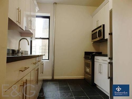 1st image of 432 Suydam St APT C14